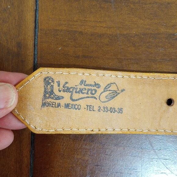 Vaquero Tan Leather Belt, Size 32 - Vintage! main image 4